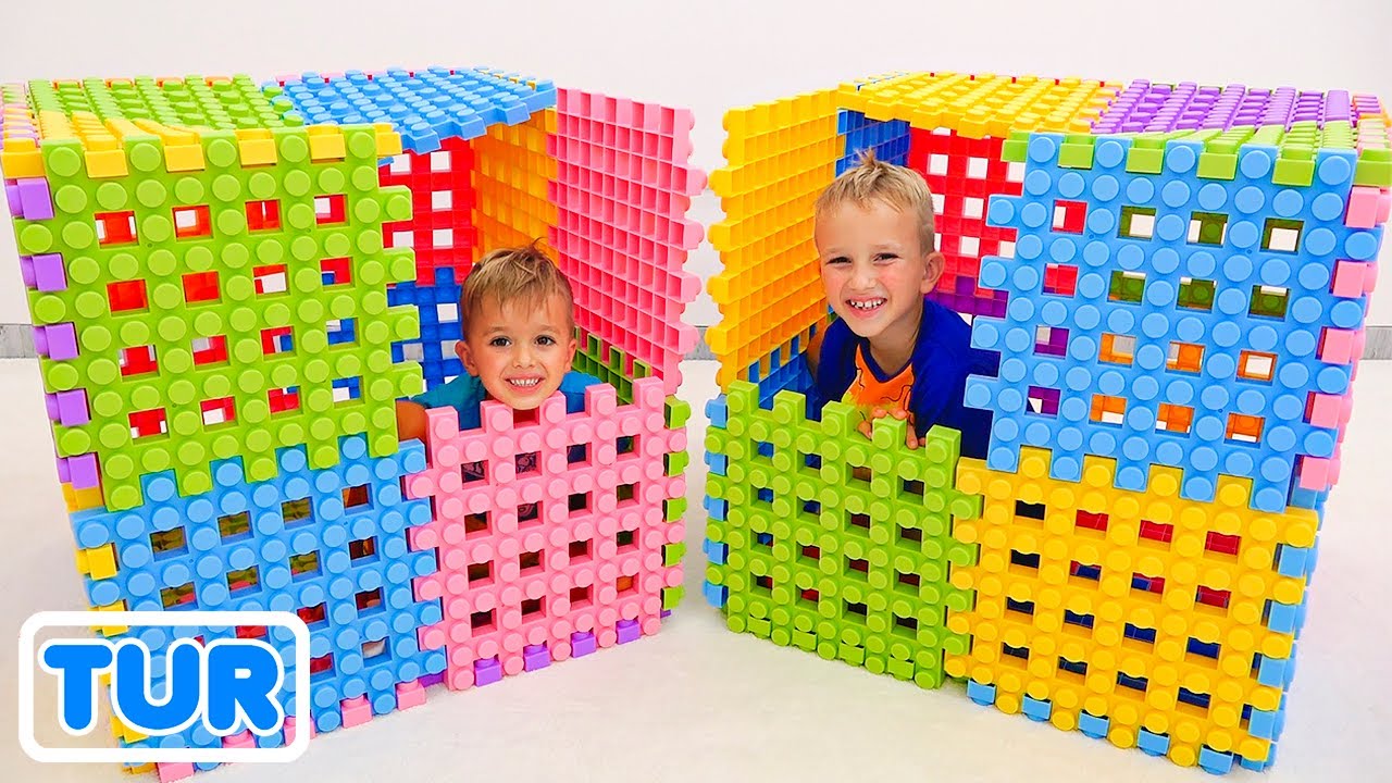 Vlad and Niki playing with Toy Blocks 