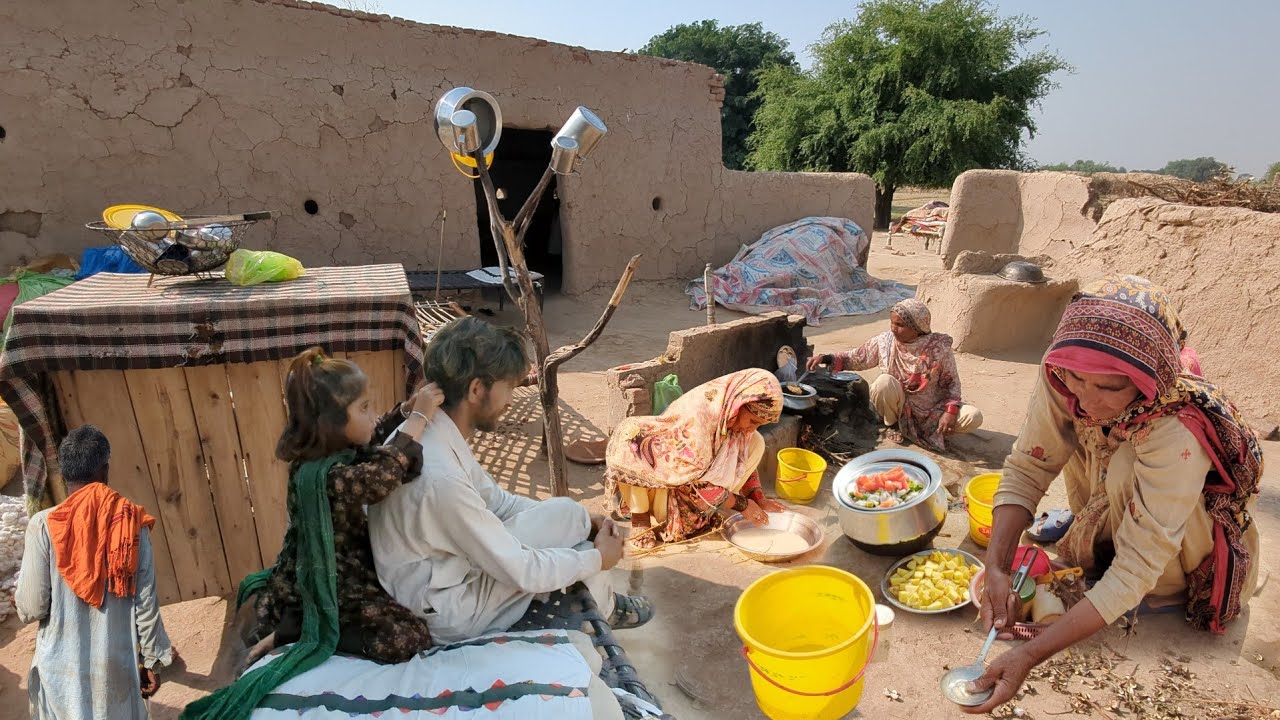 Morning routine in villages people living in desert | Desert of Pakistan | Cooking food in village