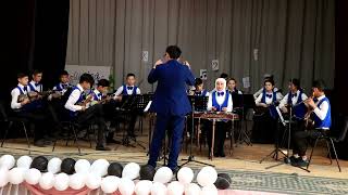 Ozbek Xalq Cholgulari Orkestri (8 - 15 Yosh) Orkestr Raxbari Va Dirijor Qudratillo Yuldashev