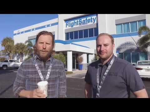 Pilot Training with Dierks Bentley | FlightSafety International