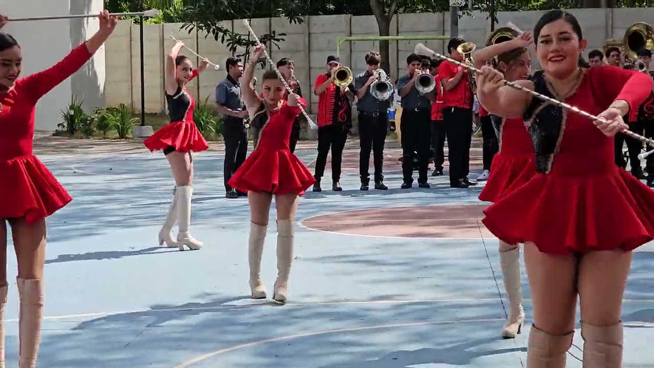 Elegancia y Belleza ITDEM MARCHING BAND 