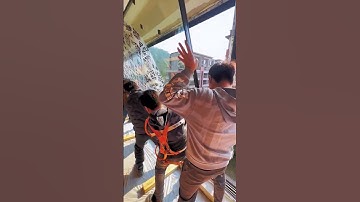 Floor to ceiling window installation process- Good tools and machinery make work easy