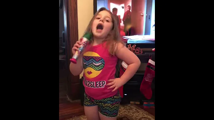 Christmas morning jojo siwa performance! Boomerang! Craig makes a guest appearance as the dancer!