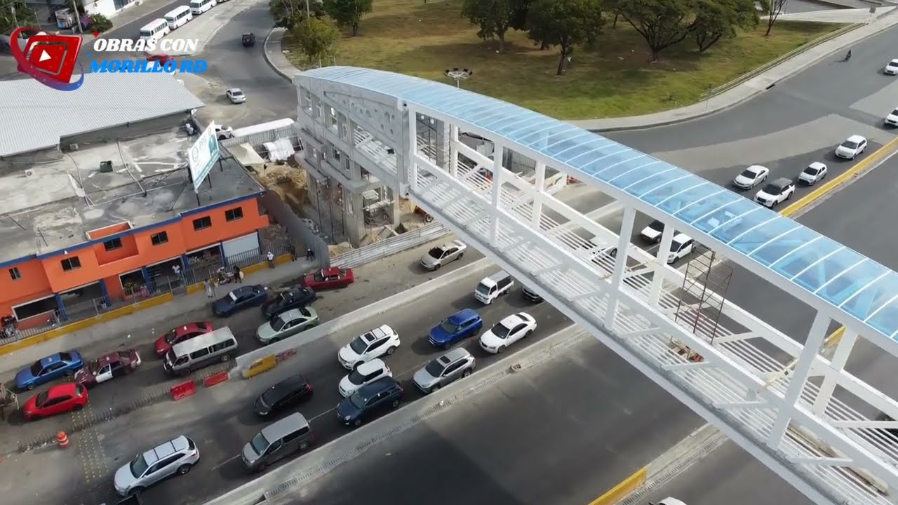 El km9 y un poquito del metro todo áreo, así va quedando el puente peatonal 👍