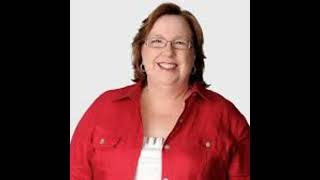 Does Quebec need to appoint a young person who has experienced the system firsthand to advocate o...