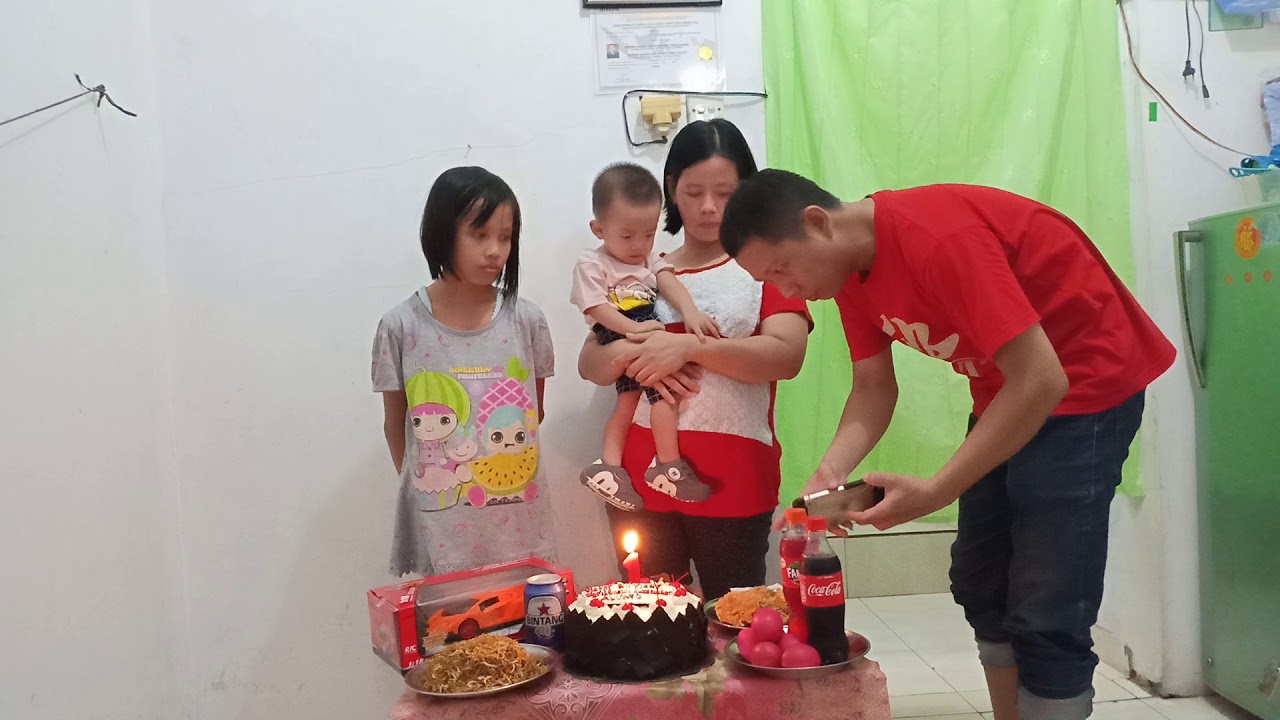 Christanus ulangtahun dede yang ke.1