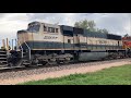 BNSF 5892 leads executive mac 9625 and the H-DENLAU at Longmont