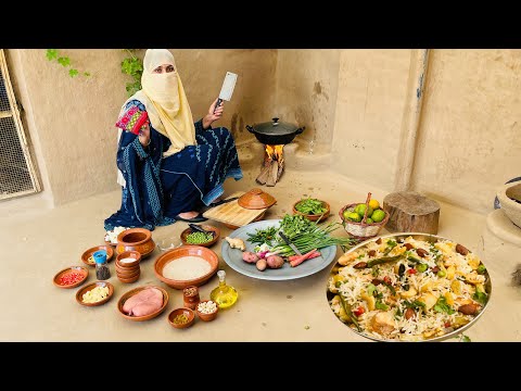 वीडियो: चावल और सब्जियों के पैड पर चिकन बॉल्स के साथ पुलाव