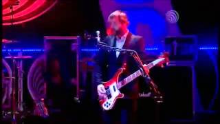 Download Lagu Muse- Map Of The Problematique- Live At The BBC Studios (Top Of The Pops) 2006 MP3