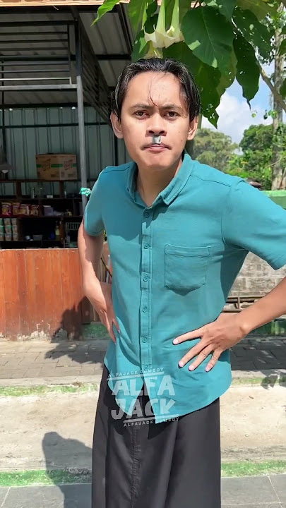Mandi di Kolam Air Panas 🥵