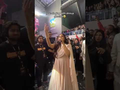 When Shreya Ghoshal Walked Into The Audience While Singin❤️🥹A Moment Every Fan Will Remember Forever