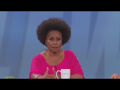 Actress Jenifer Lewis Opens up about Bipolar Disorder thumbnail