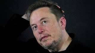 Elon Musk fa causa antitrust a OpenAi e Apple: ostacolerebbero la concorrenza sull'Ai