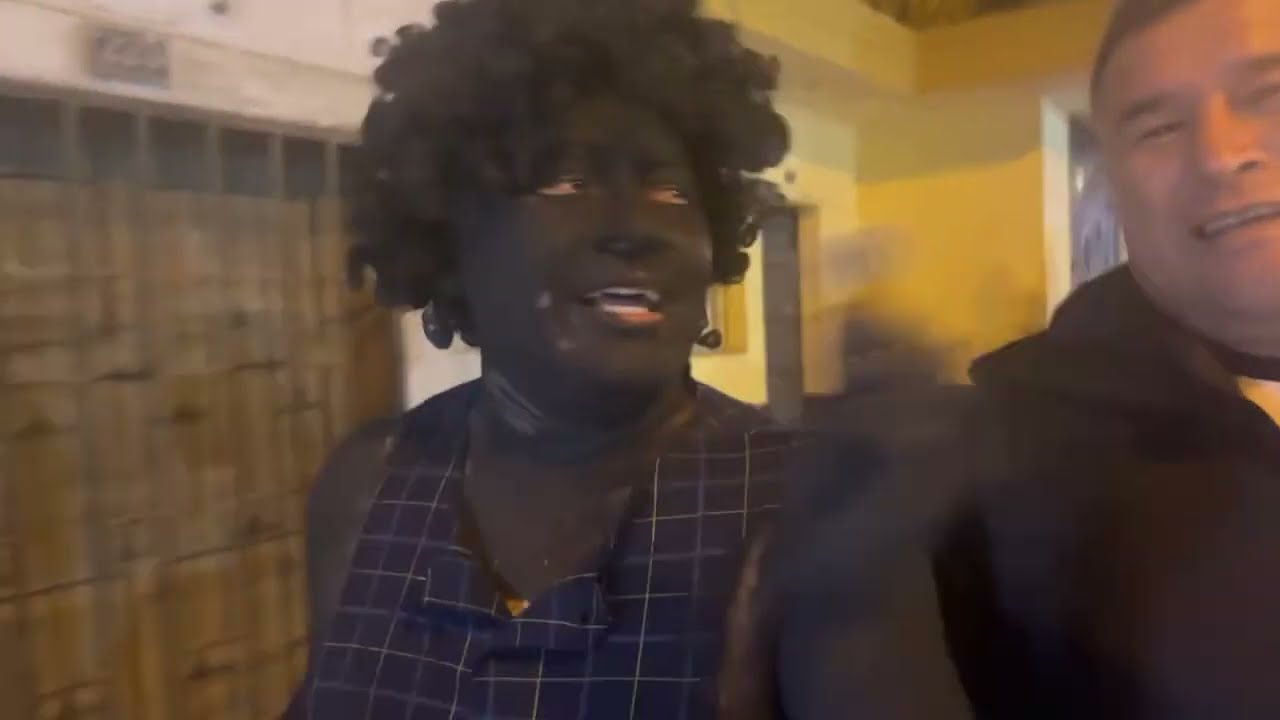 NOCHE DE HALLOWEEN CON EL TIO CHACHI ….. TODO PA LOS CHICOS 