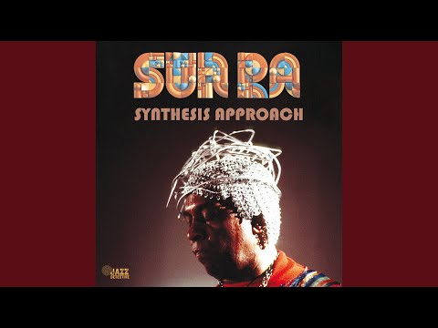 ワールドワイド2LP Sun Ra At The Showcase: Live In Chicago 1976-1977 DDJD014 Jazz Detective /00660 Amazon.com: Sun Ra - Sun Ra At The Showcase: Live In Chicago