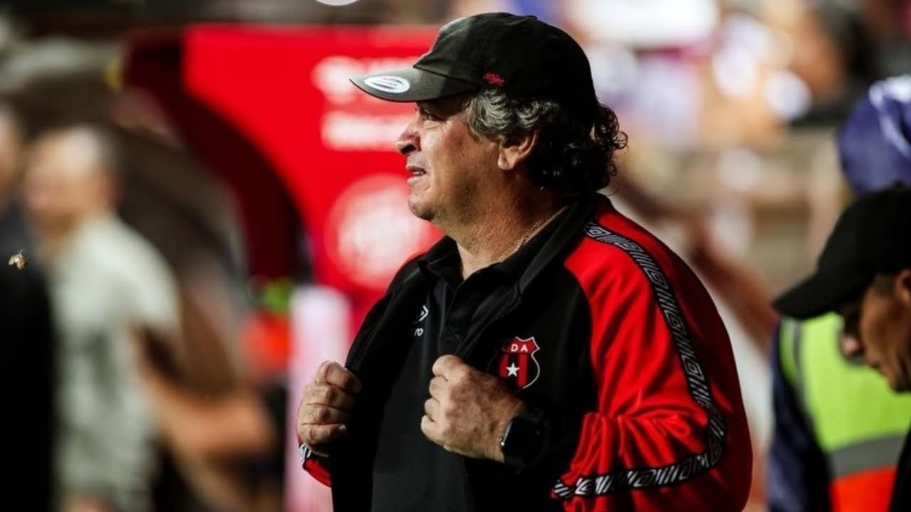 🔴🔥🦁 ÓSCAR RAMÍREZ, ¿SE QUEDA O SE VA DE ALAJUELENSE?