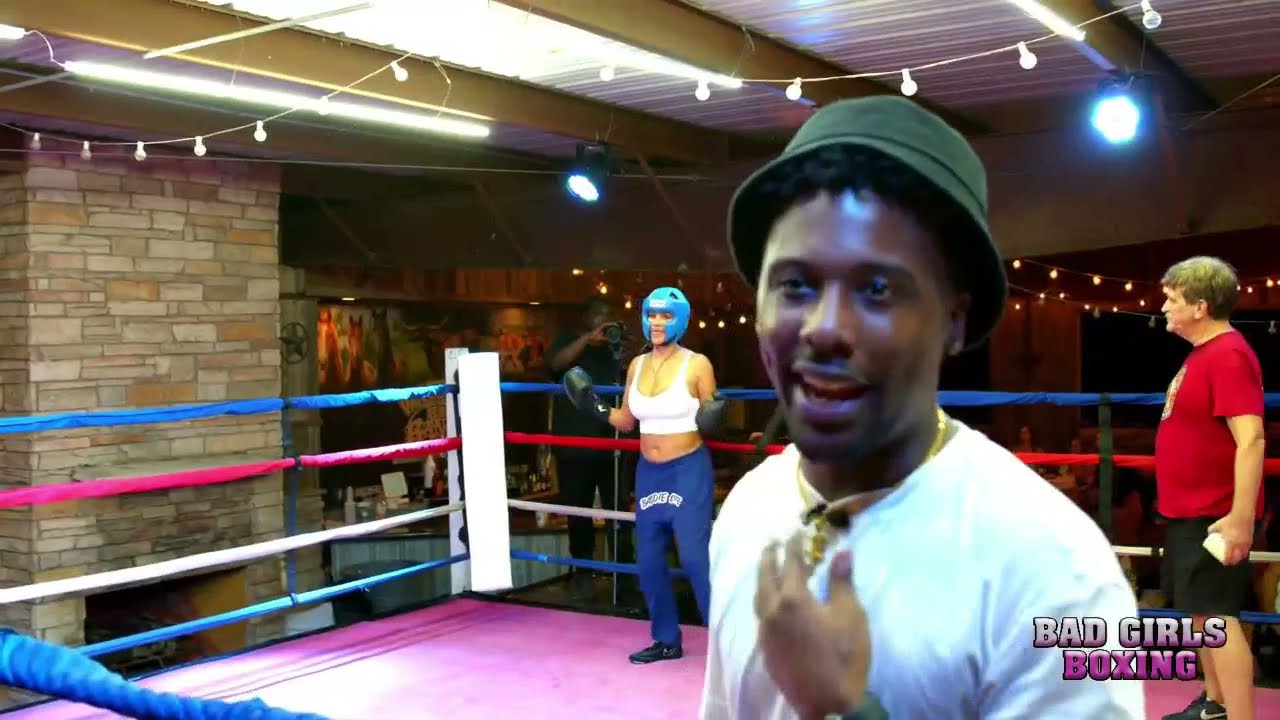 Bad Girls Boxing   Christina vs Rocky & Bri vs Jazmone