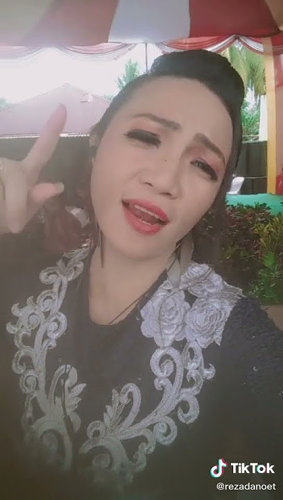 Andaikan Waktu Bisa Ku Putar Kembali,Ku Ingin Dirimu Tetap Ada Disini