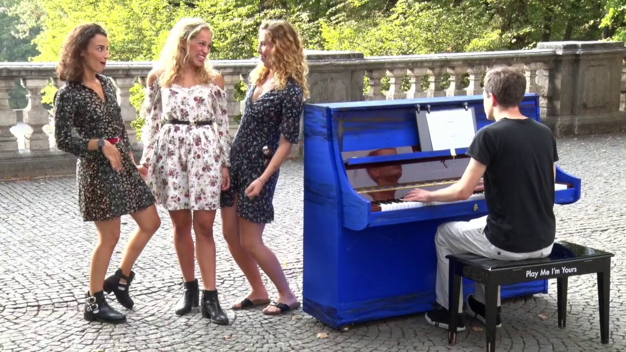 Mamma Mia! Musical @ Play Me I'm Yours – München 2018