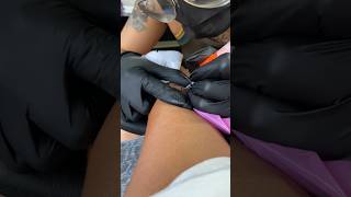 Fiz 4 tatuagens de uma vez - #tatuagem #ideias #tattoo #tattoos #tattooinspiration