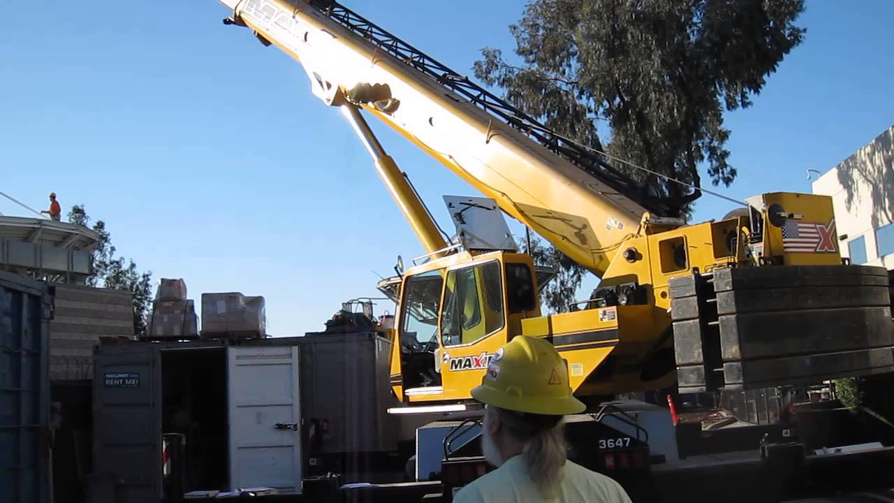 satellite tracker Used Vertex 9M antenna - Big Tools for a Big Project