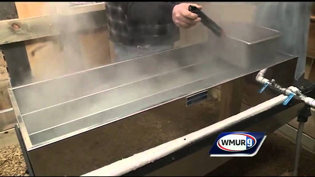 Cold, snow hamper maple sugaring season - YouTube