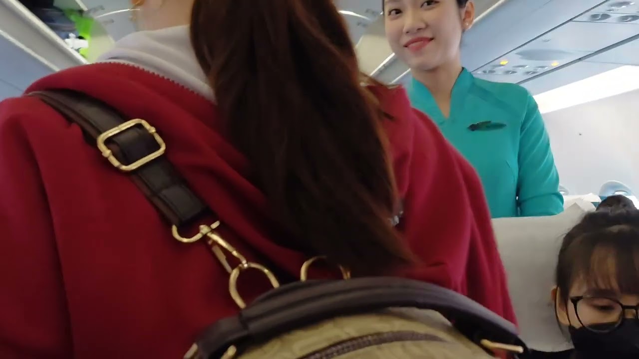 VỀ QUÊ ĂN TẾT HÃNG VIETNAM AIRLINES P1 SGN-THD THỨ 6 13/02/2026 TSN-THD