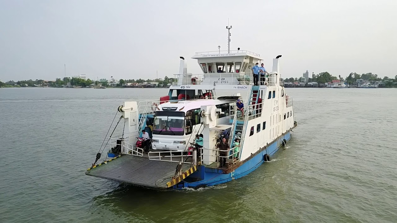 Phà thuận giang, năng gù Phú Tân, An Giang Viet Nam quê tôi. Mekong Delta Ferry. DJI Mavic Pro