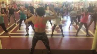 Silicon Soul, Right On routine by Maxine Jones Content