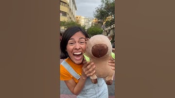 Thumbnail of Christina 💙 su #capibara #capibaradeleste #capibaras #123andres #musicainfantil  #videosinfantiles