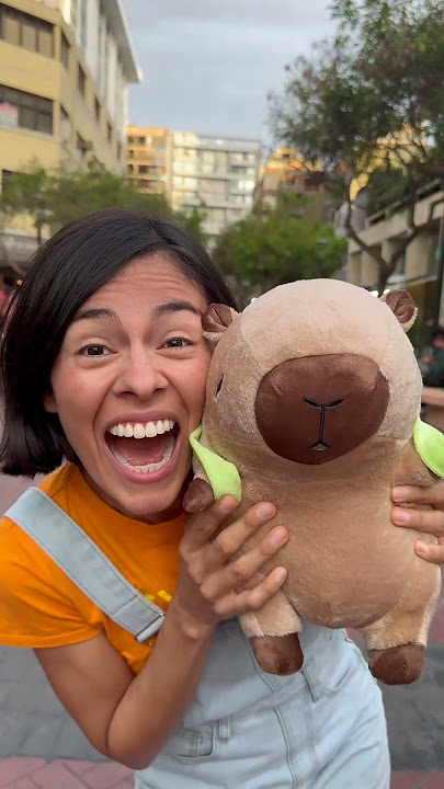 Christina 💙 su #capibara #capibaradeleste #capibaras #123andres #musicainfantil  #videosinfantiles
