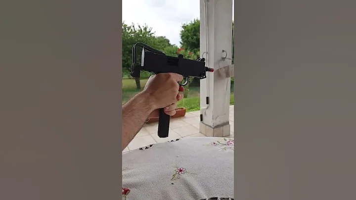 Airsoft HFC Mac 11 GBBR full auto insane rof 22 bb/s