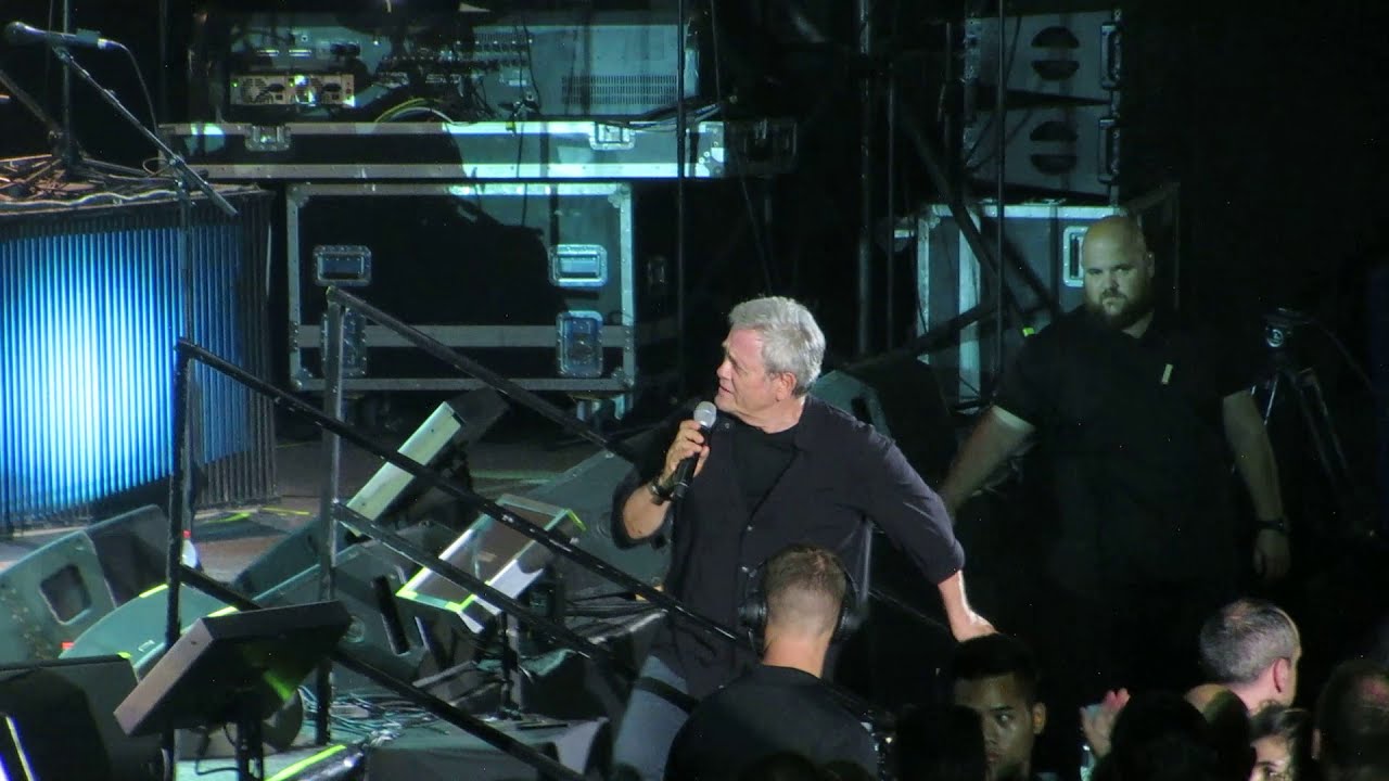 שלמה ארצי - נבראתי לך + נצמדנו + לתת ולקחת + אומץ (אמפי רעננה - 03.09.18)