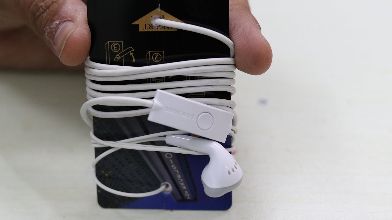 Earphones Hacks How to wrap your Headphones Earphone Cord Winder