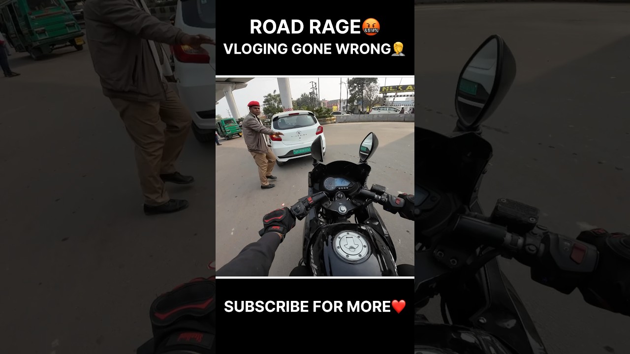 Road rage in Kanpur city 😡 