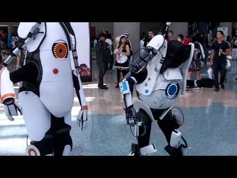 Dancing Portal 2 Cosplay at Anime Expo