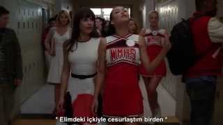 Glee - I Kissed A Girl (Türkçe Altyazılı)