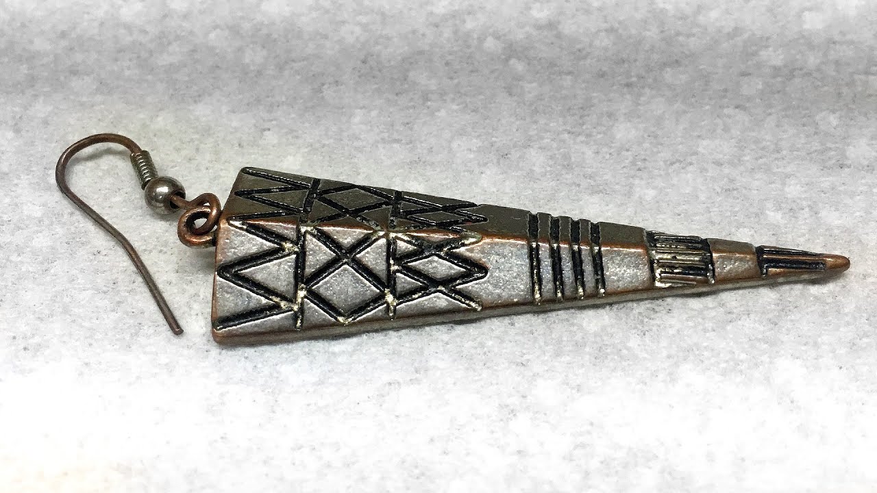 06/19/16 Beach Metal Detecting. The loot remains hidden..