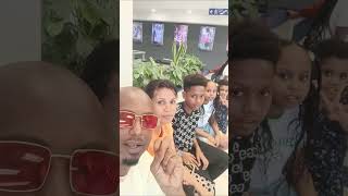 MR BLUE AKIWA NA FAMILIA YAKE  | KITU GANI KINAKUVUTIA KUTOKA KWA MR BLUE ?