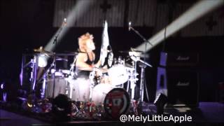 5 Seconds Of Summer - What I like about you (Milan, 9/5/15)