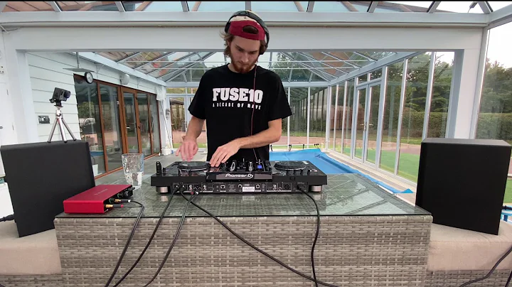 Poolside Mix #003 - Charles Pritchard (House/Micro...
