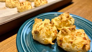Traditional Brazilian Pão de Queijo - SO GOOD! by In The Kitchen with Tabbi 112 views 1 month ago 12 minutes, 46 seconds
