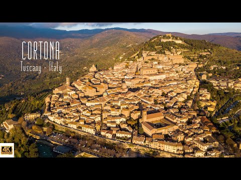 Video: Cortona'nın Toskana Tepesi Kasabasını Ziyaret Rehberi