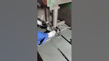 Chain assembly process- Good tools and machinery make work easy