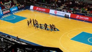 UST Salinggawi Dance Troupe Halftime 09132015 (HD)