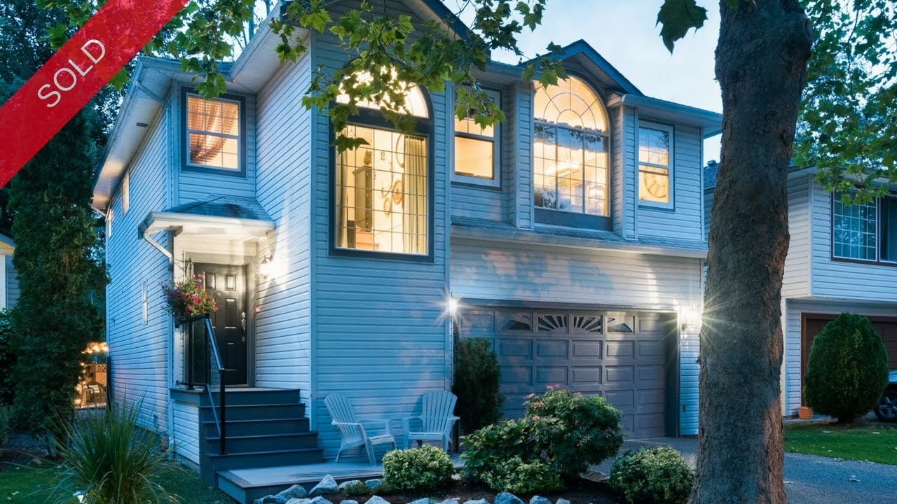 Leo Wilk Real Estate Presents 22100 Chaldecott Drive Virtual Tour 