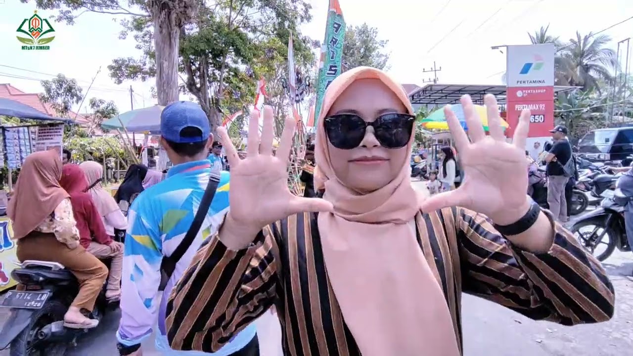 KARNAVAL  MTsN 7 JEMBER HUT RI 79 - KEC. UMBULSARI