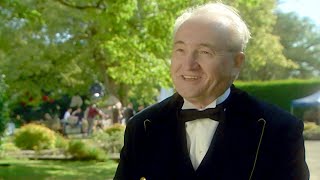 A Cameo from David Tennant's Dad! | Doctor Who Confidential: Series 4 | Doctor Who