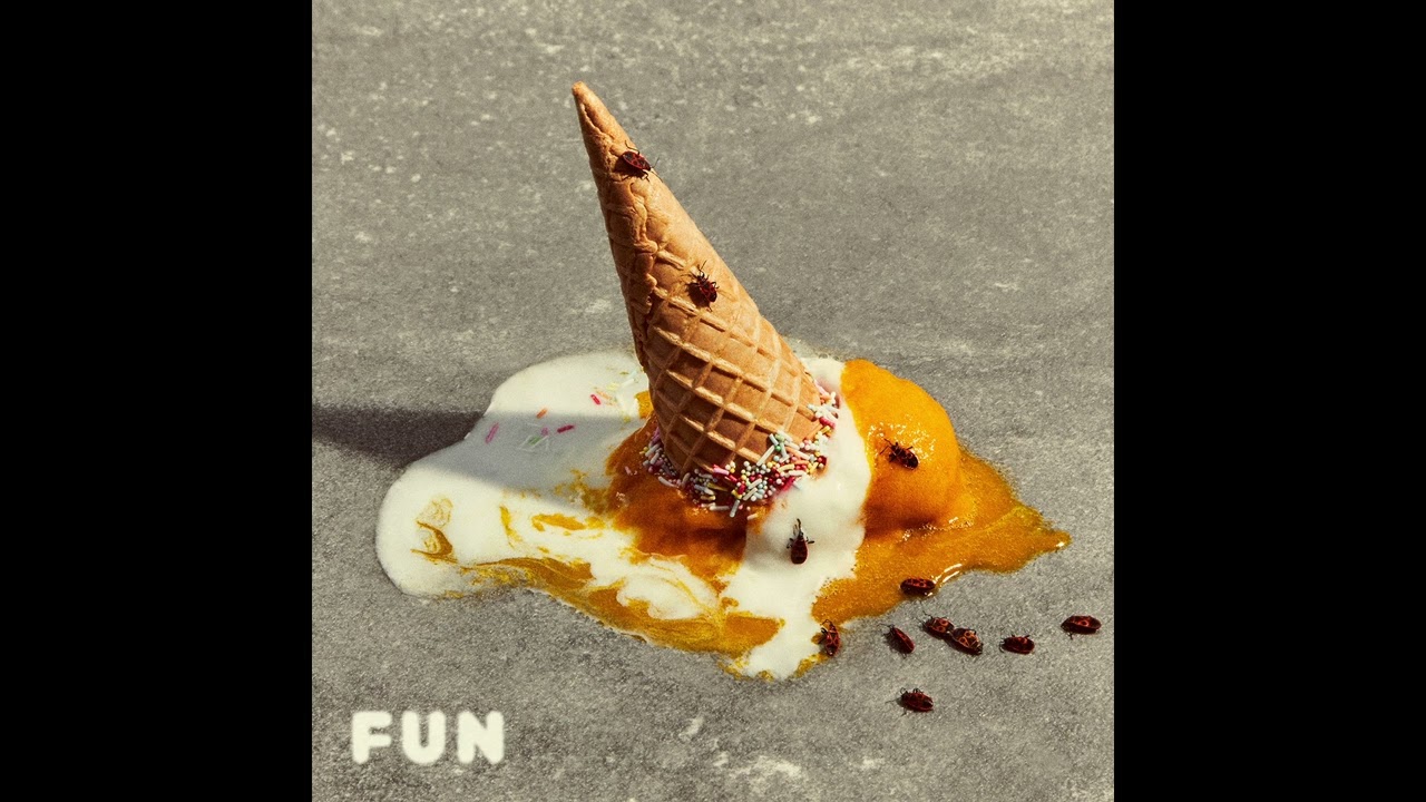Chill Bump - Random (Official Audio) adlı videoyu YouTube'da izle Chill Bump - Random (Official Audio) adlı videoyu YouTube'da izle