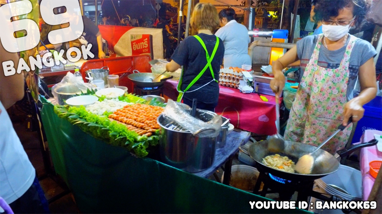 Bangkok Street Food Rod Fair Market 2 Esplanade Youtube